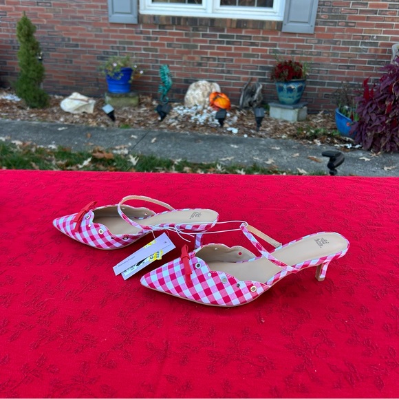 Nwt Wild Fable - Women's Lysandra Gingham Eyelet Kitten Heels - size 10 spring - Picture 3 of 7